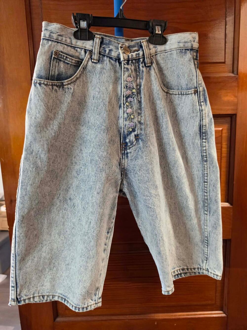 Vintage Nuovo Industriale Denim Shorts Sz 9 Floral Embroidered High Rise Jorts
